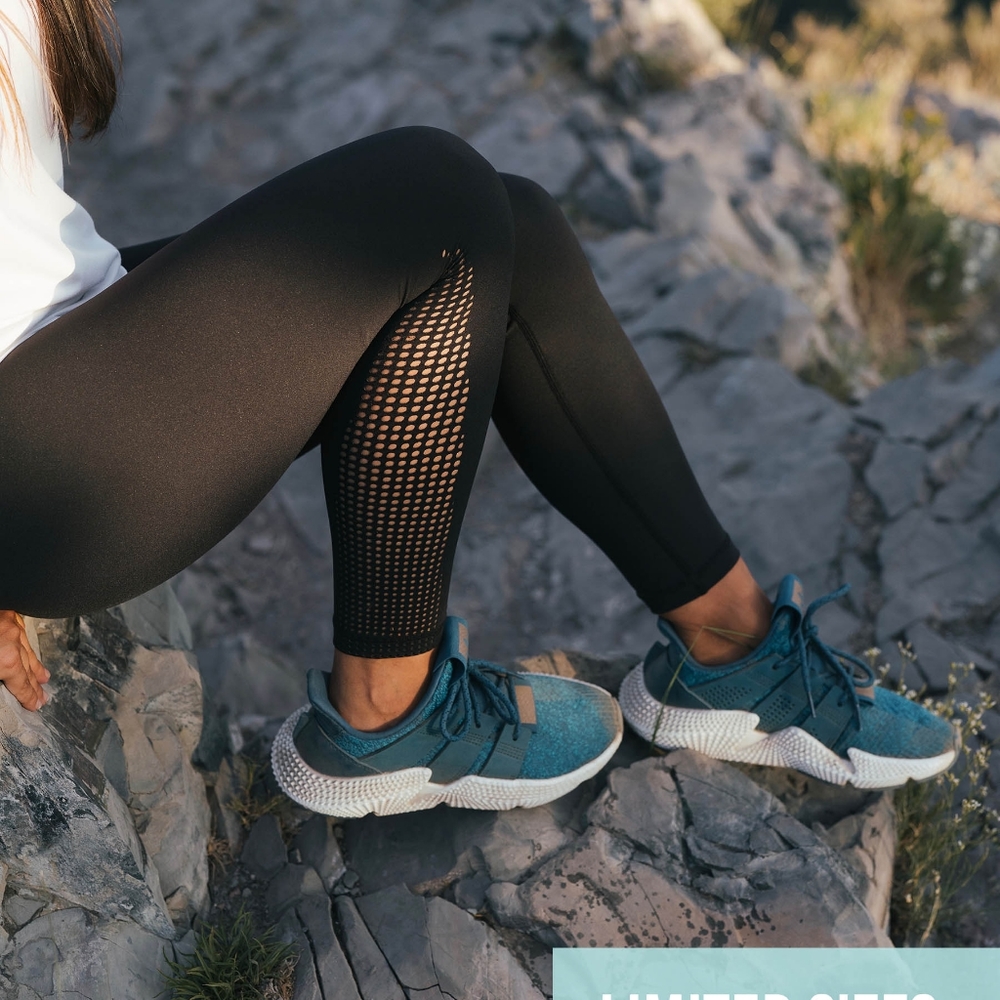 Zyia Black Flame Light n Tight